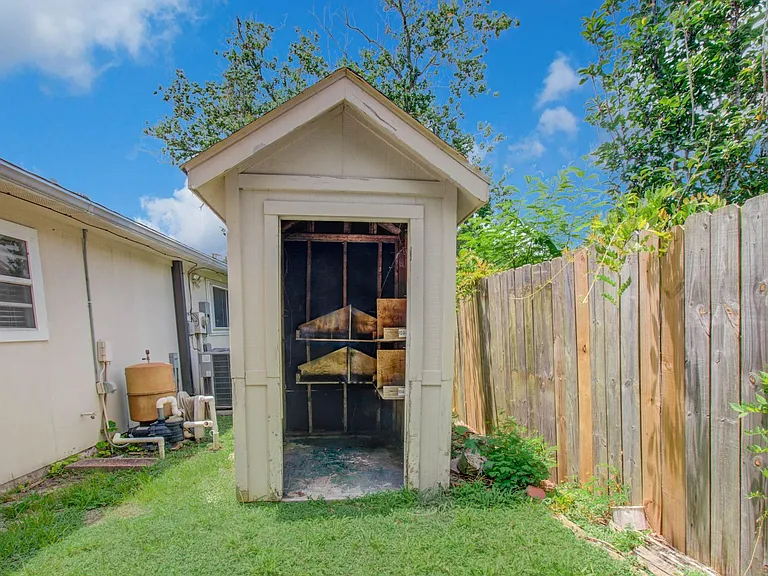 10606 Beckfield Dr — Photo 41