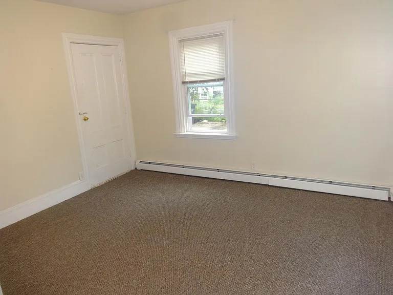 137 Sutton St #2 — Photo 6