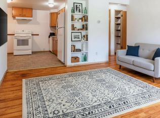 1401 Trailsway #1401-03, Madison, WI 53704