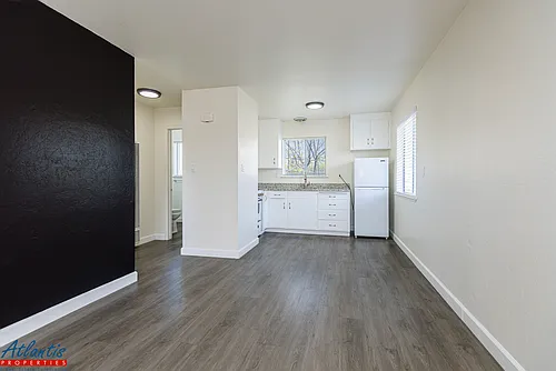 451 S Main St #10 Photo 1