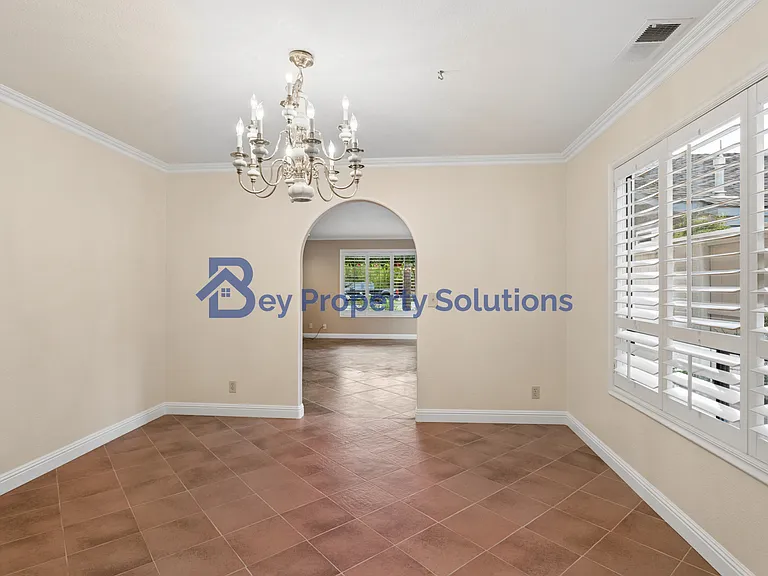 599 Woodland Dr — Photo 11