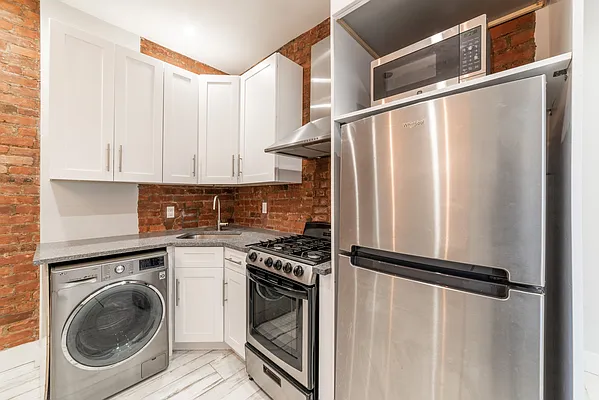 Rented by ATM Realty Service Inc | media 8