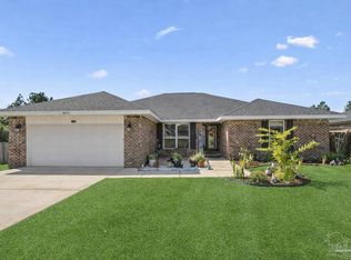 5653 Burr St, Milton, FL 32570