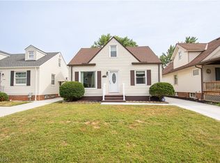 4418 Maplecrest Ave, Parma, OH 44134