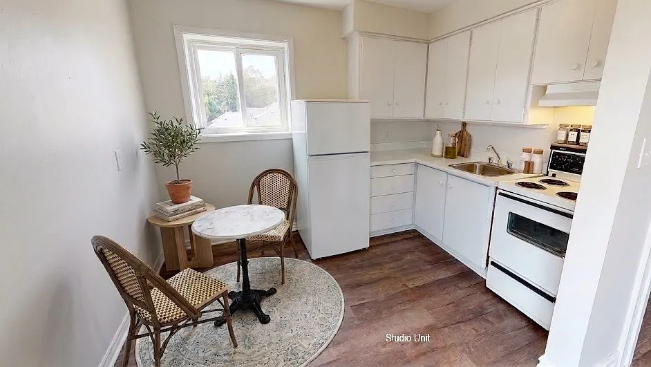 Studio, $1,075 — Photo 2