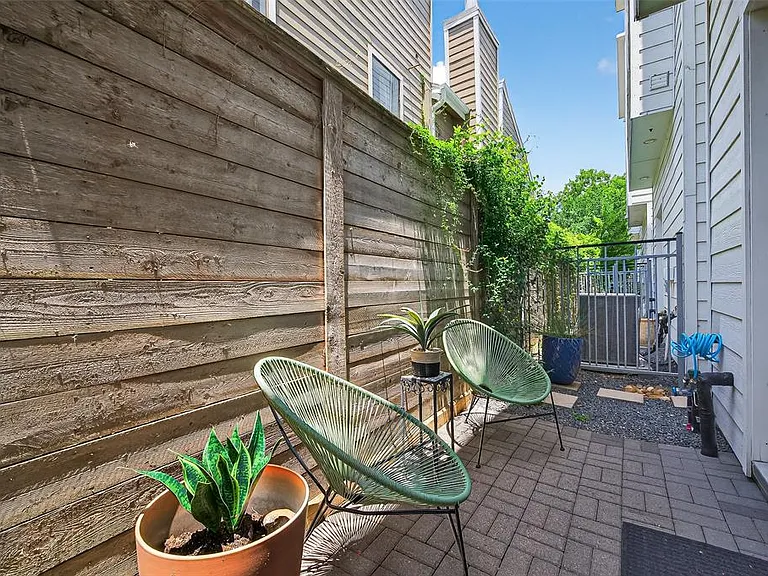 Patio and private entrance