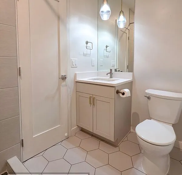 2786 NW Quimby St — Photo 10
