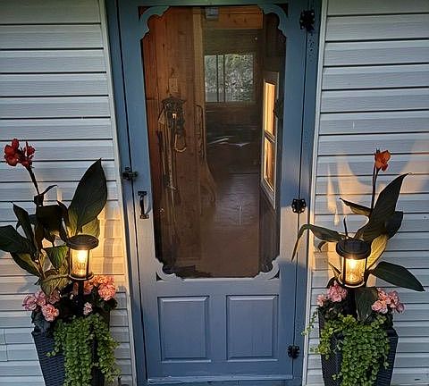5th image of 1029 Sprunt Ln