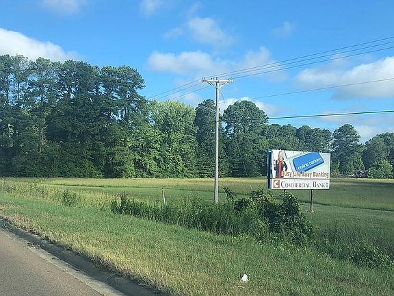 3rd image of 924 Highway 278 W