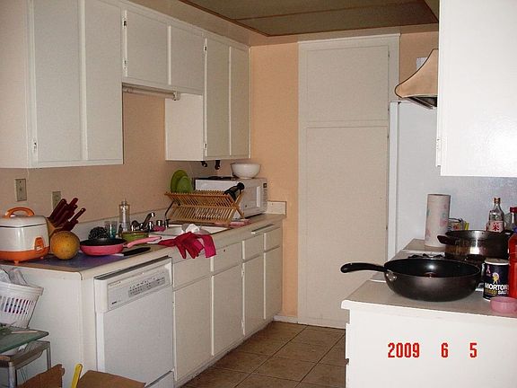 3rd image of 1401 Forest Glen Dr APT 139