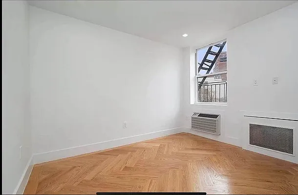 Rented by Corcoran | media 1