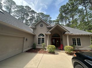 2 Sagebush Ln, Hilton Head Island, SC 29926