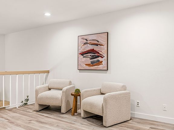 5th image of 1931 Huntington Dr Unit F