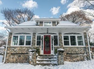 582 Wilder St, Lowell, MA 01851
