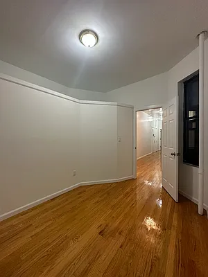 Rented by Peter R. Hungerford, LREB | media 26