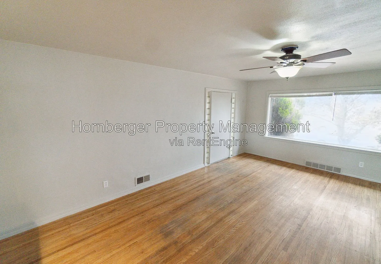 4 bed, 2.0 bath, 1573 sqft, $1,595 — Photo 3