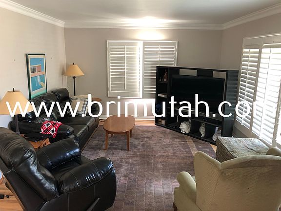 3rd image of 1636 E Emerson Ave #2