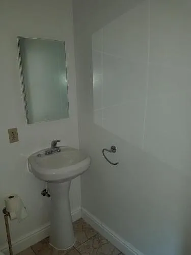 1324 Clay St #4 — Photo 12