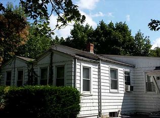 1 Naples Ave, Johnston, RI 02919