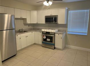 923 N 16th Ct #1-4, Hollywood, FL 33020