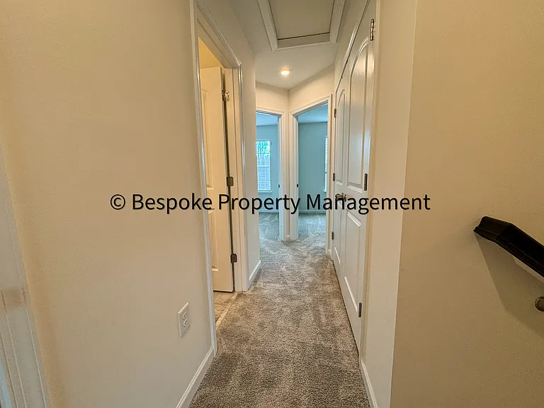 56 Dover Ct — Photo 24