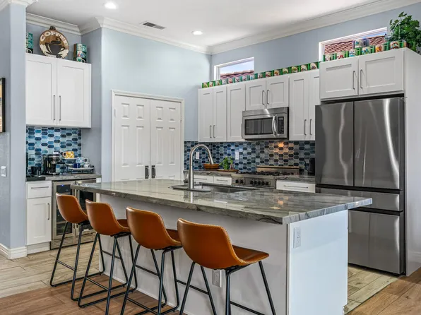 80242 Royal Dornoch Dr, Indio, CA 92201