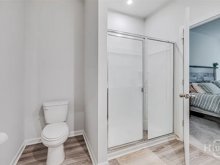 64 Shade Tree Dr — Photo 23