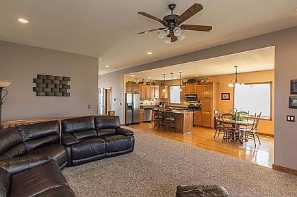 5th image of 4318 NE Otter Ct