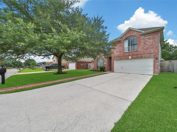 30702 Country Meadows Dr, Tomball, TX 77375