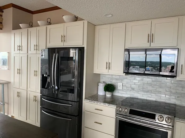 51 Campau Cir NW, Grand Rapids, MI 49503