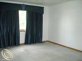 5th image of 13548 Lillian Ln