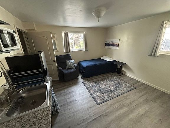 5th image of 4020 S Jefferson Ave