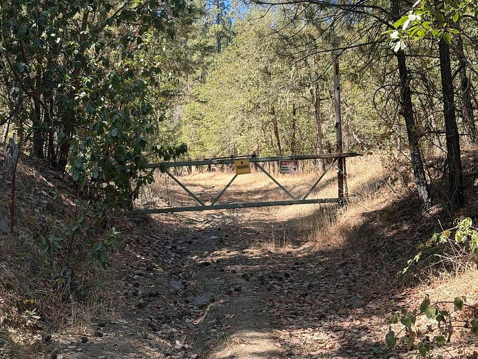 1st image of 3303 Foots Creek Rd