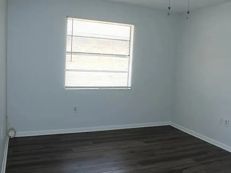 1132 Gilmore Ave #1132 — Photo 11