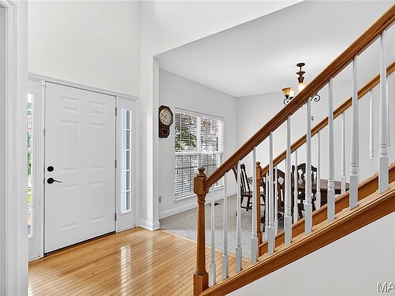 4th image of 863 Emerald Oaks Ct