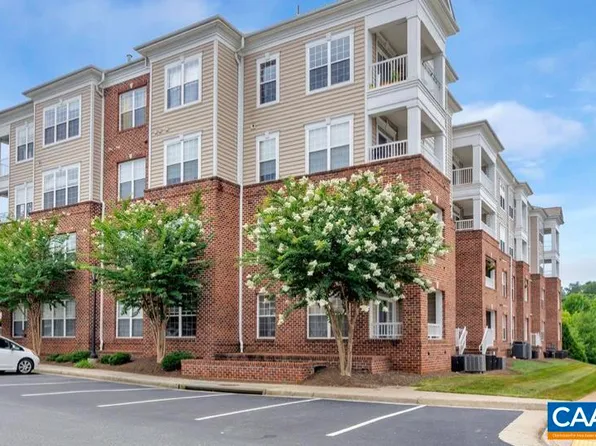 1051 Glenwood Station Ln Unit 103, Charlottesville, VA 22901