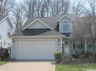30281 Sugar Sand Ln #16A, North Olmsted, OH
