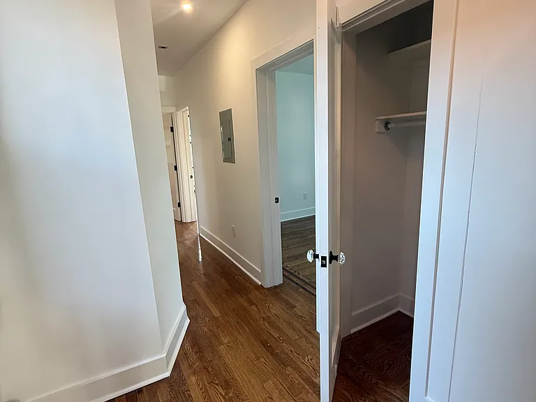 40 Sterling Ave #1 — Photo 10