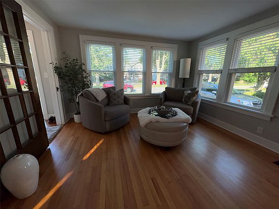 4th image of 510 Shenley Dr
