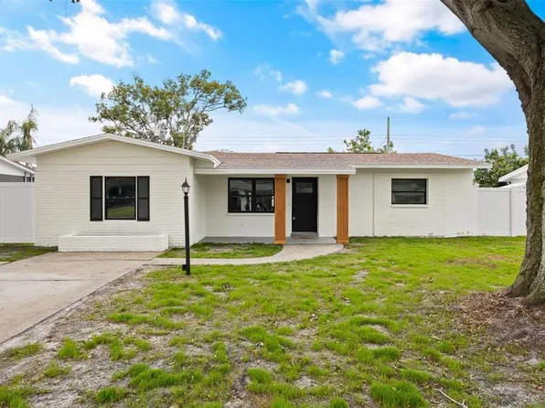 11175 109th Way, Seminole, FL 33778