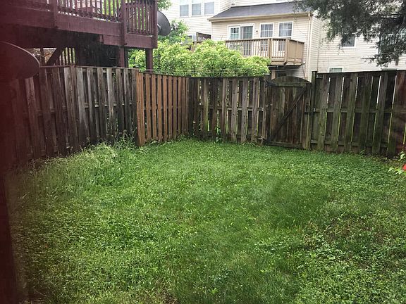 Maintenance-free fenced yard