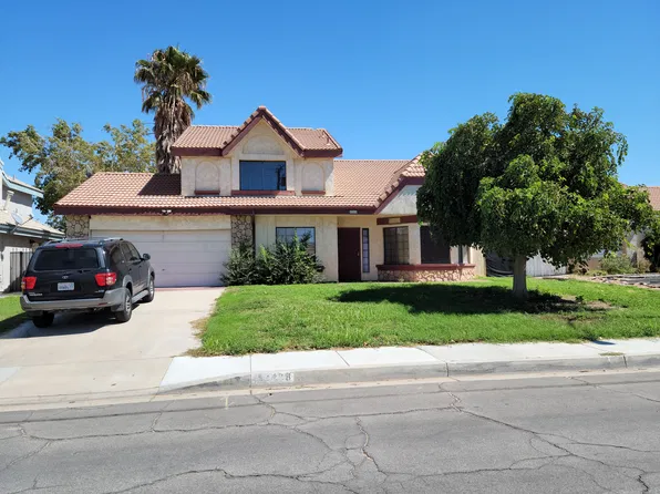 42428 52nd St W, Quartz Hill, CA 93536