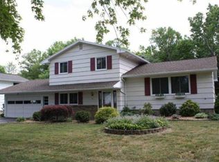 31 Nory Ln, Rochester, NY 14606