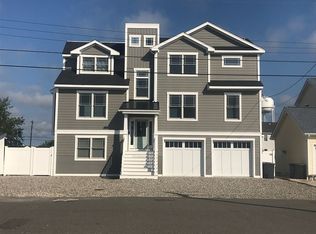 16 Shirley Ln, Manahawkin, NJ 08050