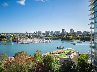 1288 Marinaside Cres #PENTHOUSE 1003, Vancouver, BC V6Z 2W5