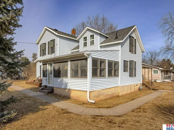 1304 Clay St, Fort Calhoun, NE 68023