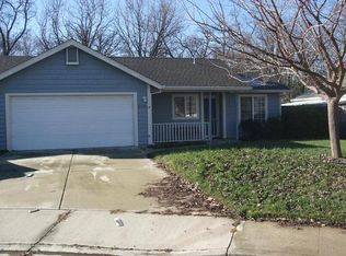 3249 Lyndsey Ln, Anderson, CA 96007