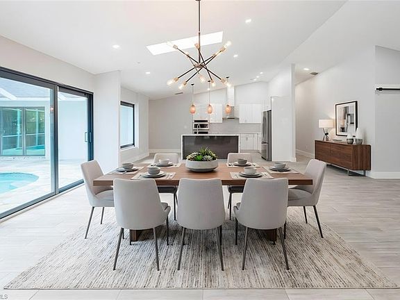 3rd image of 6161 Waxmyrtle WAY
