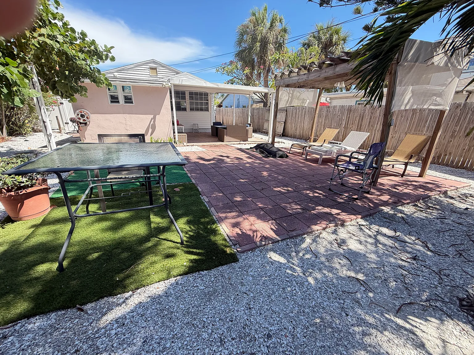 2 bed, 874 sqft, $2,750 — Photo 4