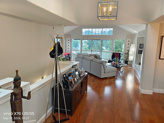 4th image of 6201 Acacia Ave #A